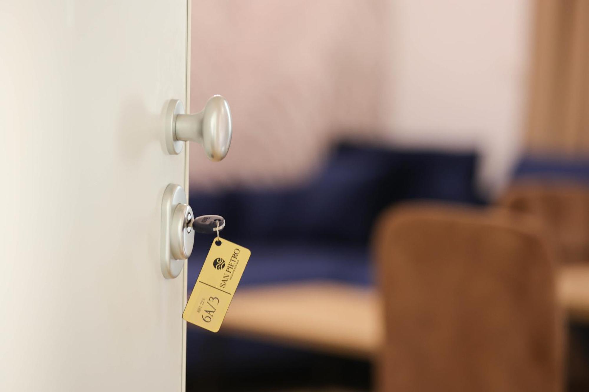 Sanpietro Vacation Rentals Plazhi San Pietro 외부 사진
